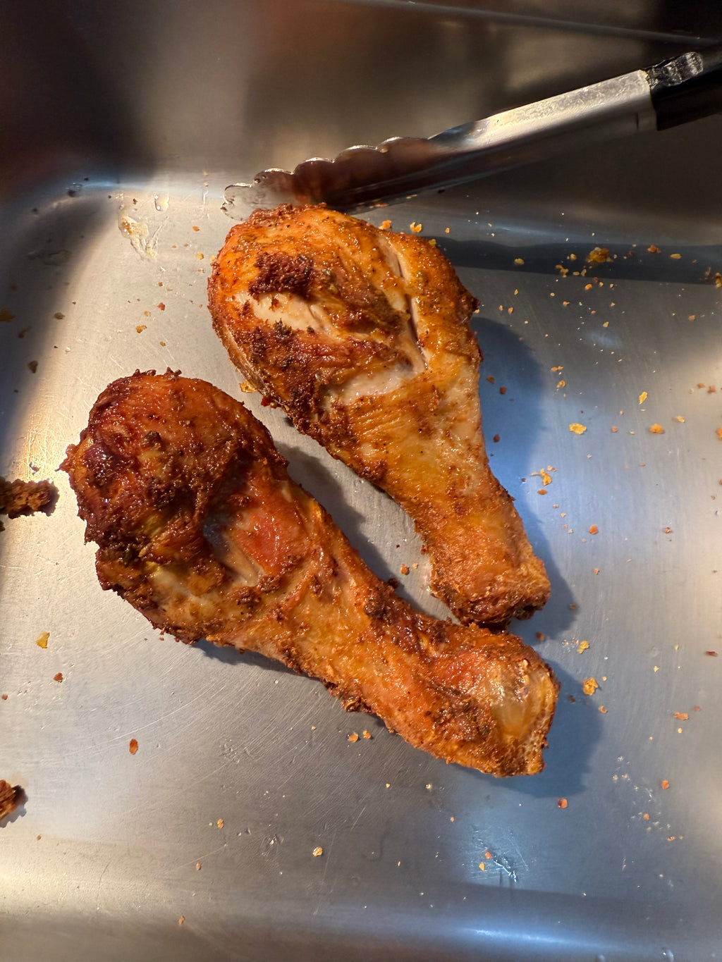 Pilon de Poulet, Ailes de Poulet, Cuisses de Poulet,Cuisses Barbecue, Cuisses Pané, Ailes de Dindes, Wings , Tenders , Frites maisons, Riz, Pattes, Grillades, Gaufres, Bubble Waffle , Hot-Dog